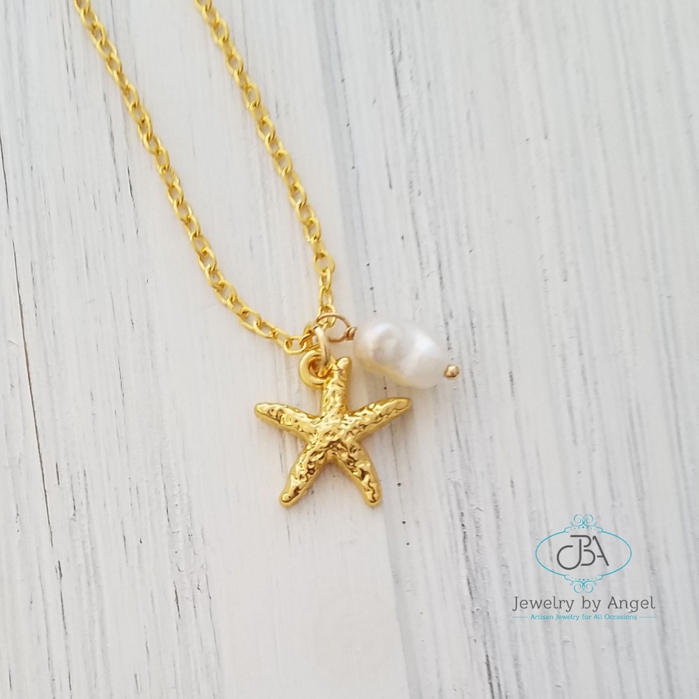 Gold Starfish Necklace
